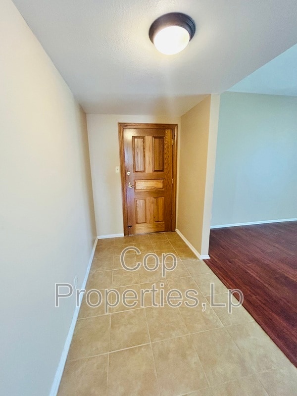 Building Photo - 3878 Hidden Dr Unit Apt. 1103