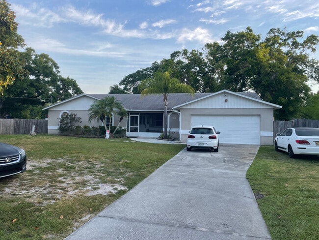 Photo - 8029 S Meadowview Cir