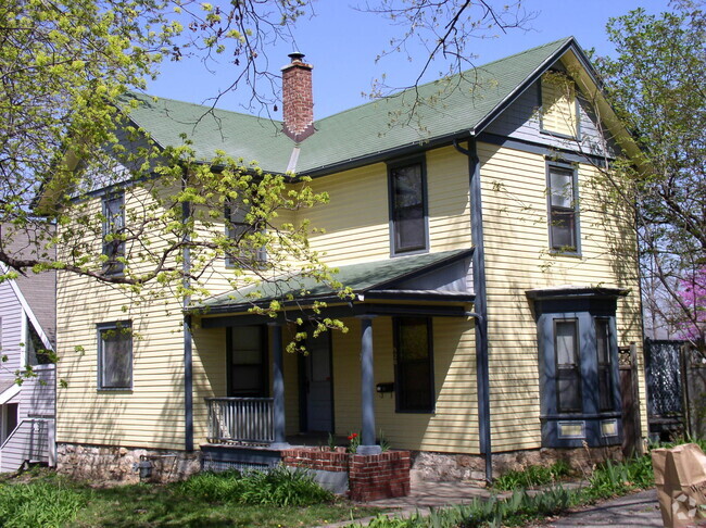 Building Photo - 920 Indiana St Rental