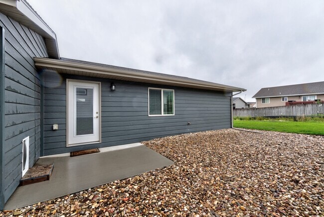 Photo - 5249 Coal Bank Dr