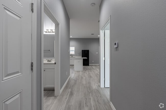 2HAB, 2BA - Hampton Road Duplexes Apartamentos