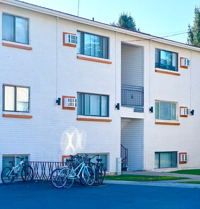 The Strawberry Apartments Rexburg, ID