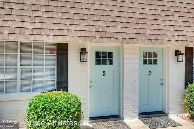 Photo - 625 Coleman St