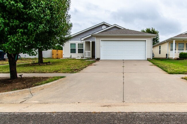Photo - 15316 Nightshade Dr