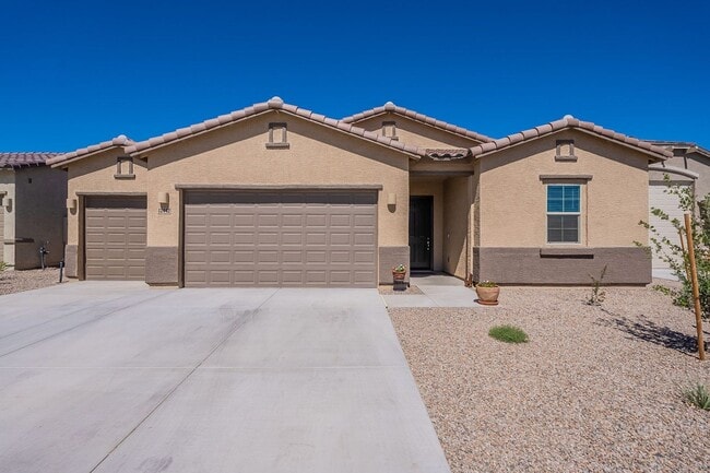 Photo - Bright & Spacious 4-Bed Home with 3-Car Garage in Gladden Farms!