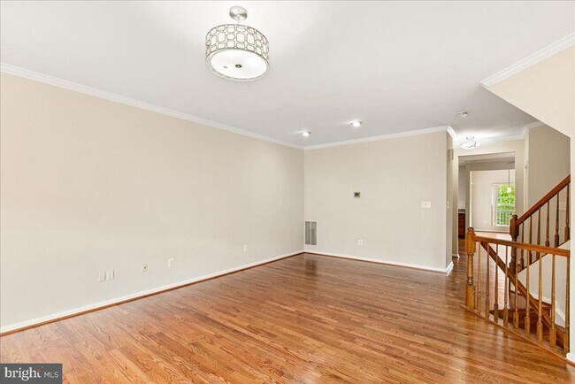 Photo - 5304 Waldo Dr
