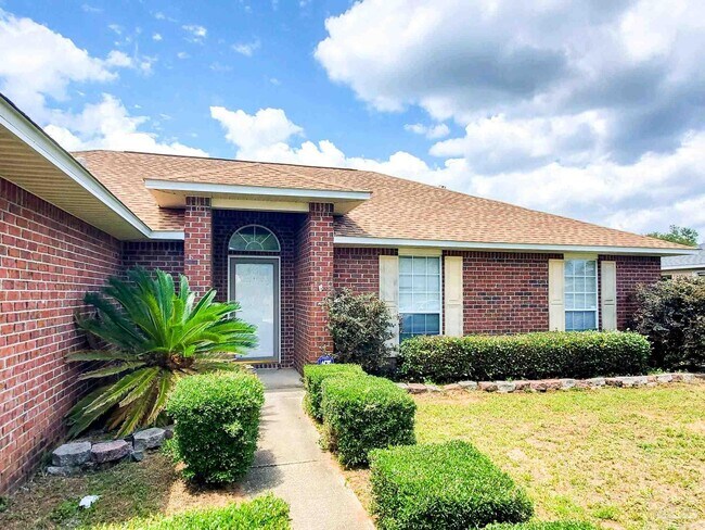 Building Photo - 615 Batten Blvd