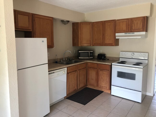 Photo - College Station - 2 bedroom 1 bath Duplex