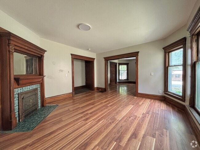 Building Photo - 743 Academy St Unit 1 Rental