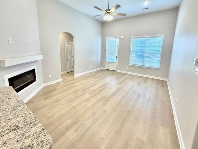 Photo - Now Leasing in Millington @ Winstone. 5 Bedroom 3 Bath Available Now!