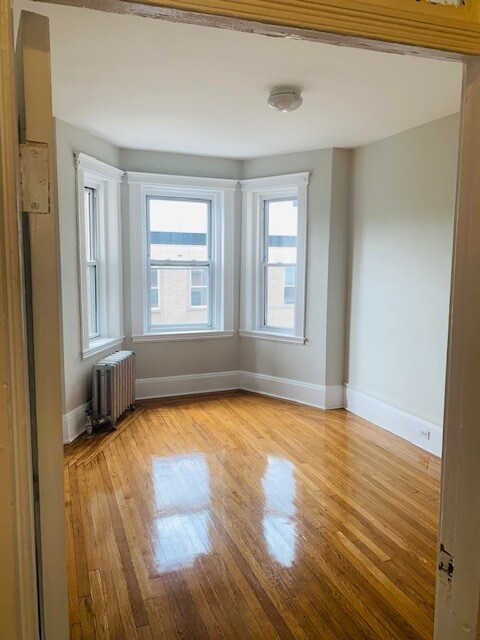 Building Photo - 210 Hemenway St Rental