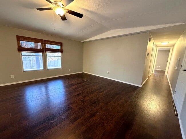 Photo - 3101 Rockhill Dr