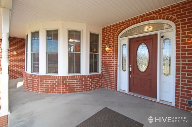 Photo - Peaceful One-Level Living with Mountain Views