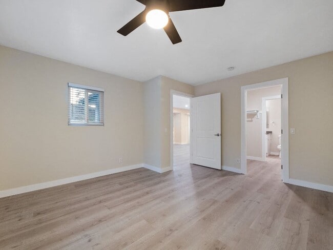 Sunset Cliffs Apartments