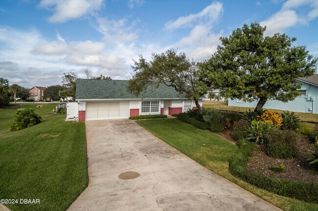 Photo - 145 Riverwalk Ct