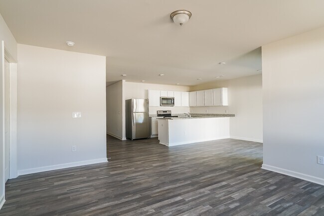 Photo - 2498 Provence Dr SE House