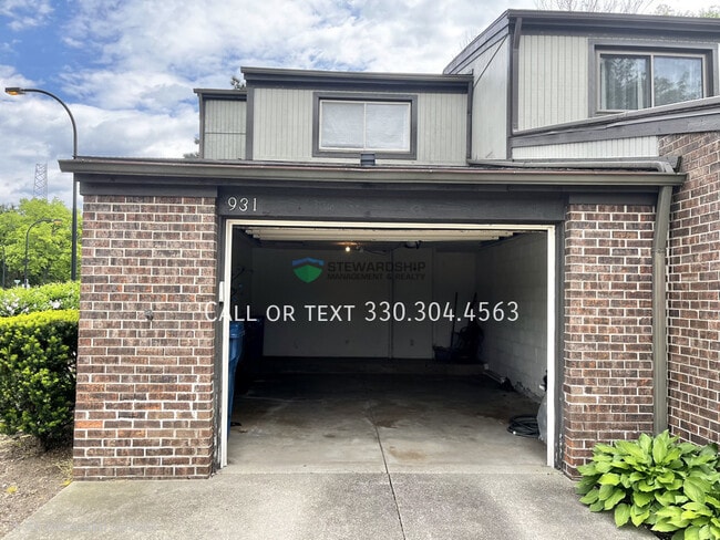 Photo - 931 Trimble Dr