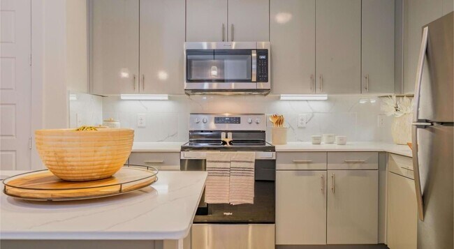 Photo - 7402 Lake Ridge Pkwy Unit 1416