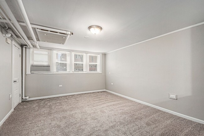 Living Room - 1820 Grove Ave Unit B