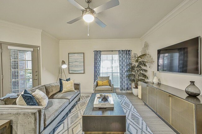 Photo - Up to 3 Weeks Free Rent & a Little Somethi... Unit AA142