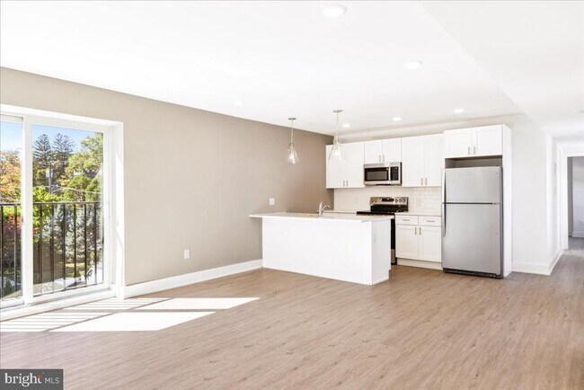 Photo - 812 E Willow Grove Ave Apartment Unit B