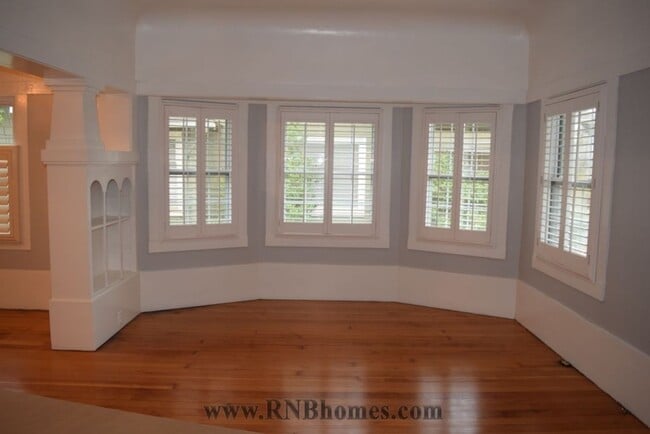 Photo - 1121 Dolores Way