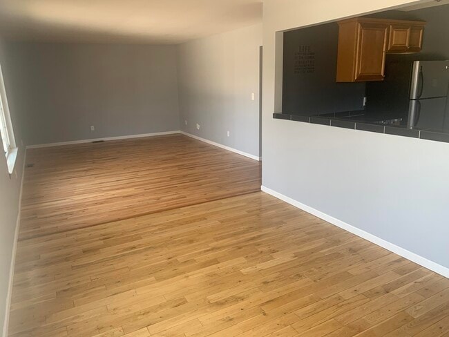 Photo - 30256 Southfield Rd Unit A280