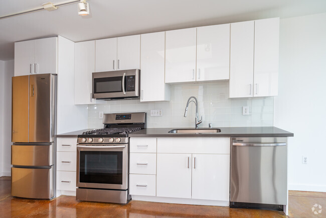 Interior Photo - Glasdore Lofts