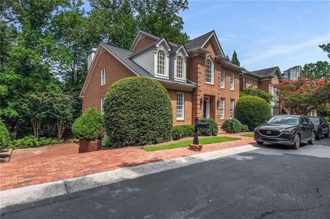 Photo - 448 Ivy Park Ln NE