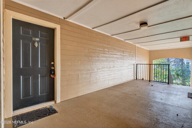 Photo - 13810 Sutton Park Dr N Unit 237