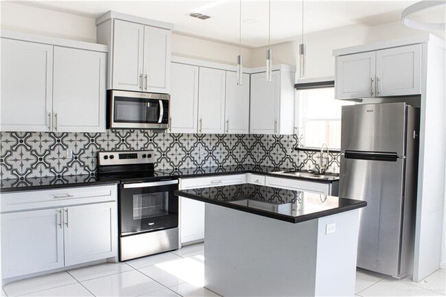 Photo - 16 Angelina Dr Unit 1