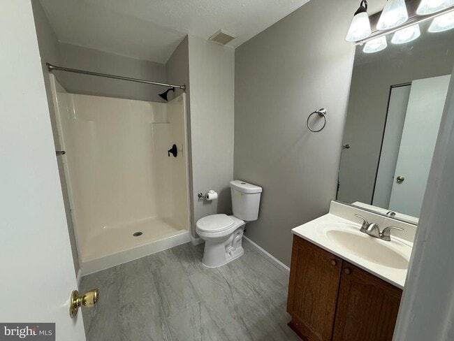 Photo - 129 Brookland Terrace Unit 8