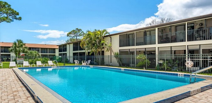 Photo - 430 Breakwater Dr Unidad 25