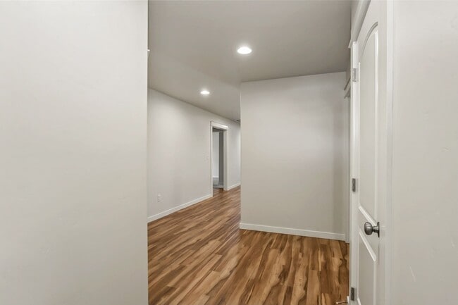 Photo - 4 Bedroom Home: Fenced Backyard & Great Location!