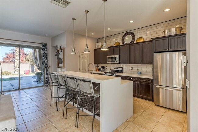 Photo - 6 Weston Hills Rd