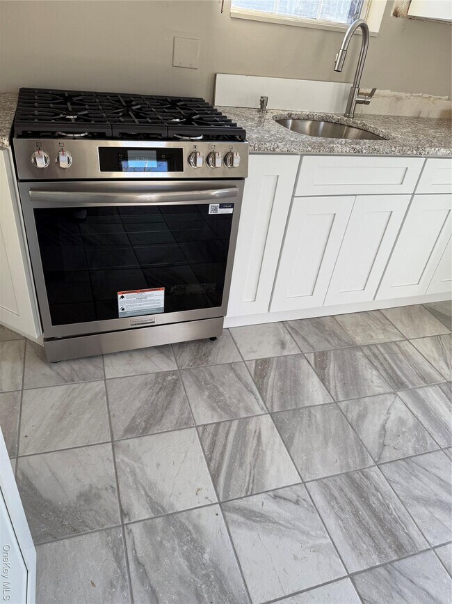 Photo - 41 Gibson Ave