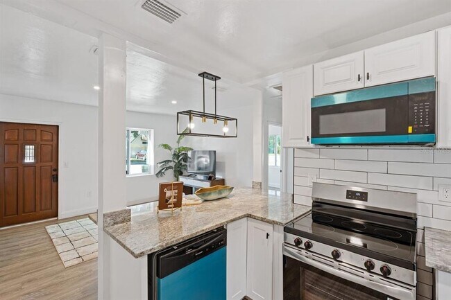 Photo - 4635 22nd Ave N