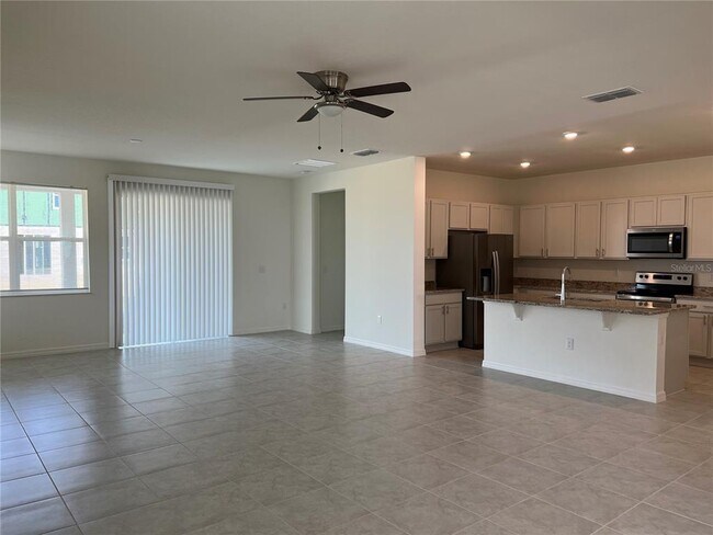 9023 Hooton Wy