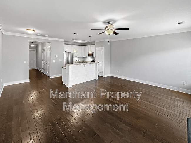 Photo - 766 Elmbrook Dr