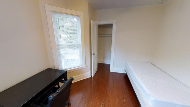 Photo - 127 Comstock Pl Unit 1