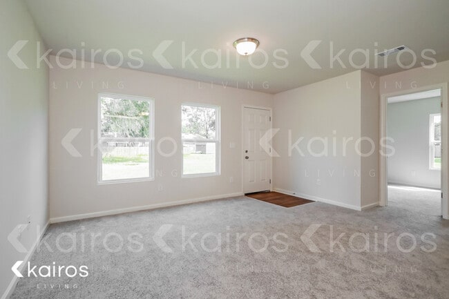 Photo - 5078 Leaf Wood Ln