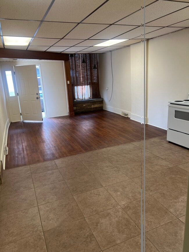 Photo - 207 5th St Unit 207 fifth street
