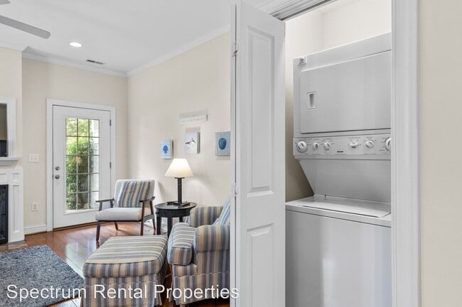 Photo - 2 br, 2.5 bath House - 128 Ann St