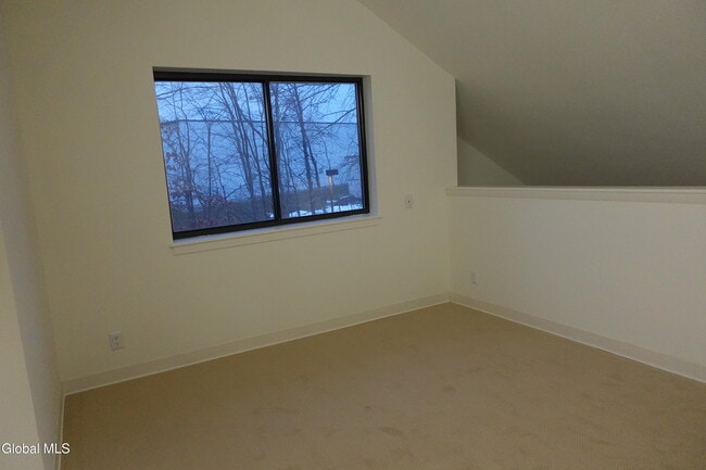 Photo - 13 Residence Inn Dr Unidad 204