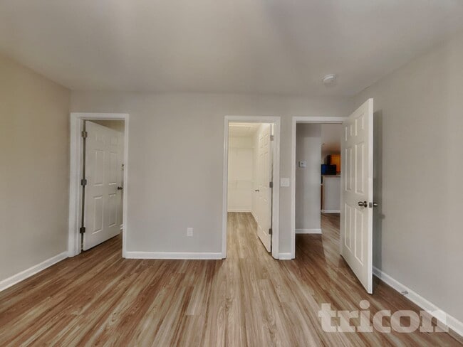 Photo - 304 Kendall Dr