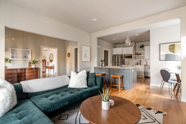 3046 NE Glisan St Unit SI ID1611993P