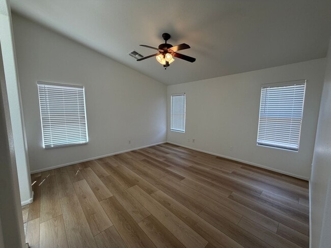 Photo - 1225 N 159th Dr