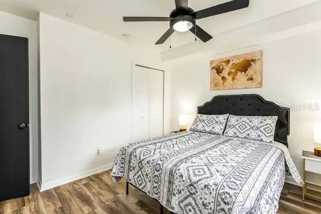 Photo - 2301 Carlton Dr Unit 1