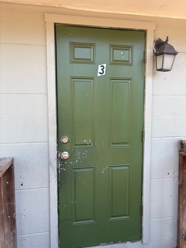 Photo - 1418 19th St W Unit 1418 19th Ave W Apt 3