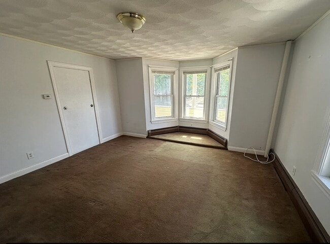 Photo - 68 Trull St Unit 1